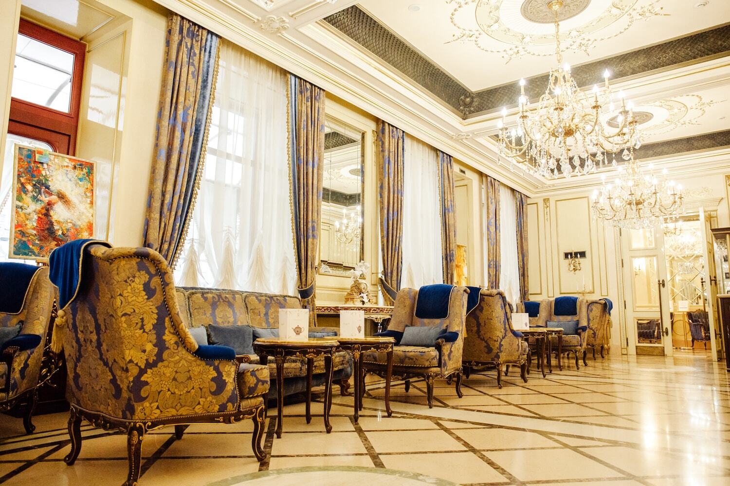 Hotel Bristol 5*
